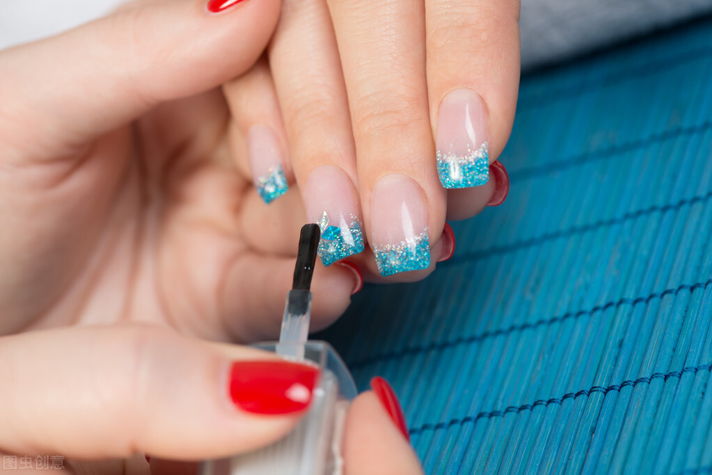 快掌柜加盟,怎么才能在美甲店快速挣钱