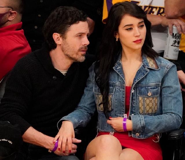 湖人队场边女球迷,湖人场边女粉丝