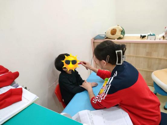 康复训练平衡小游戏,婴幼儿平衡能力训练游戏