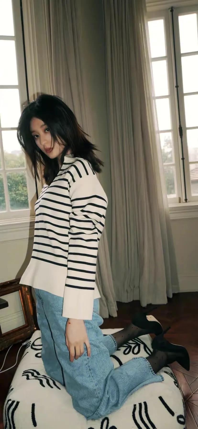 春风唤雨润花田，葱茏岁月韵琴弦