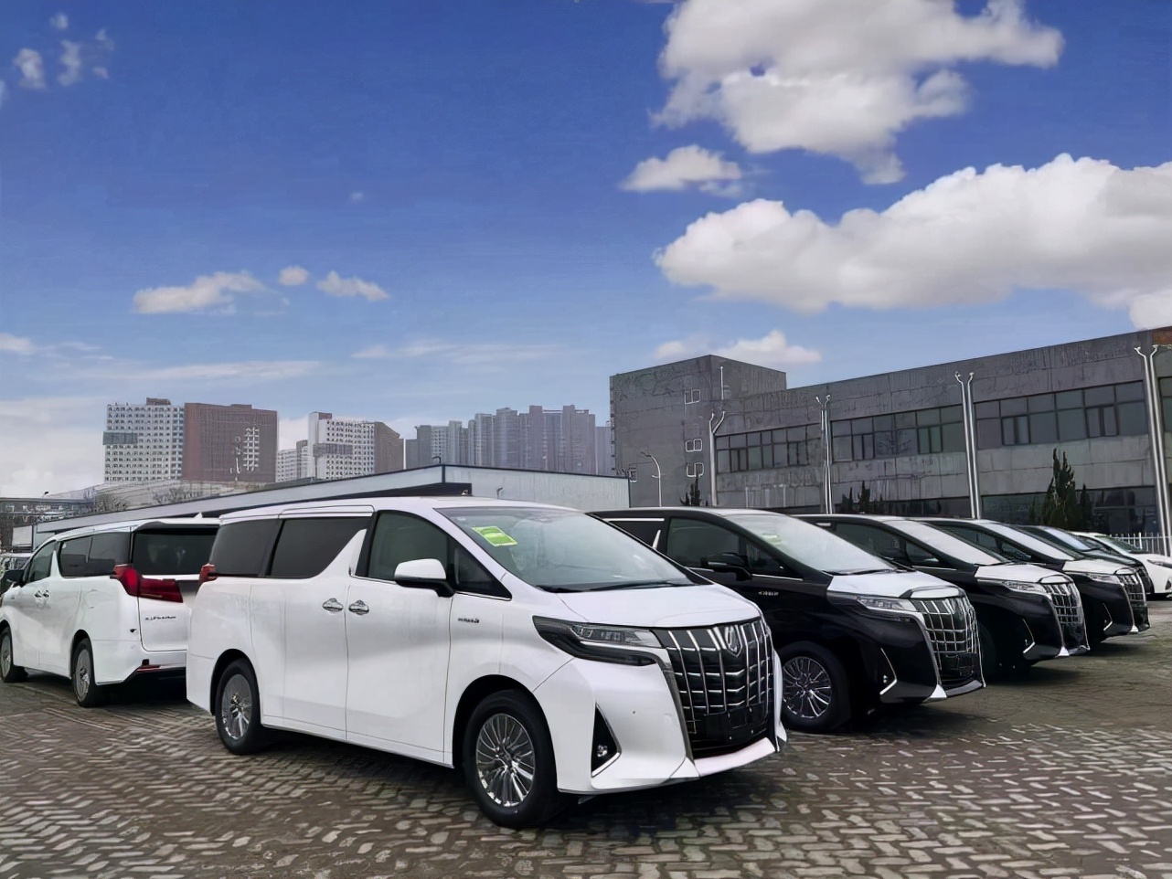 攀枝花丰田埃尔法降价,埃尔法降价50万的车