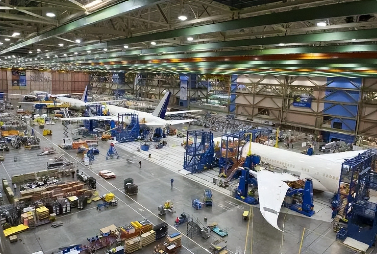 为何美国公司会选择购买中国大飞机C919而不是波音？