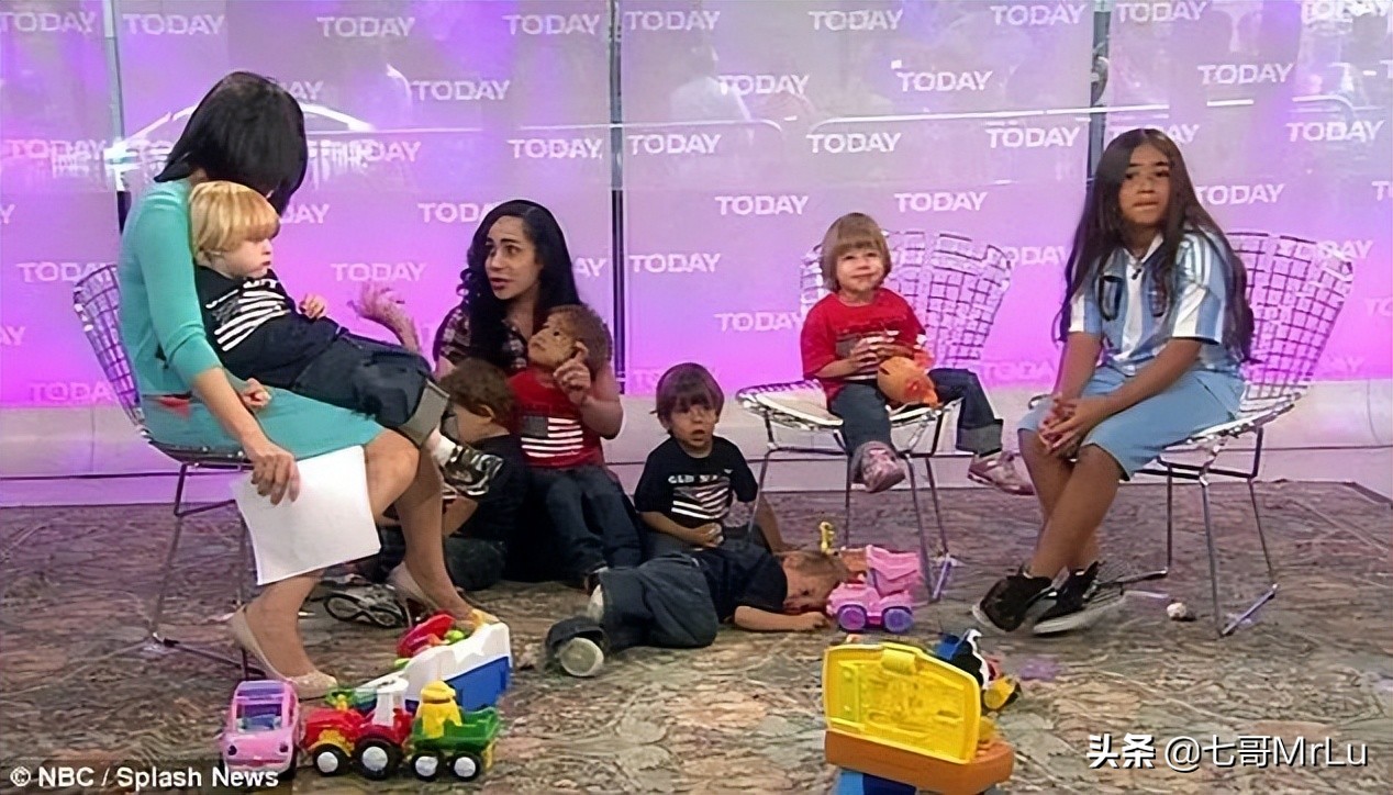 夜店舞娘、八胞胎人母，都曾是她的标签，但跌倒只能让她越飞越高