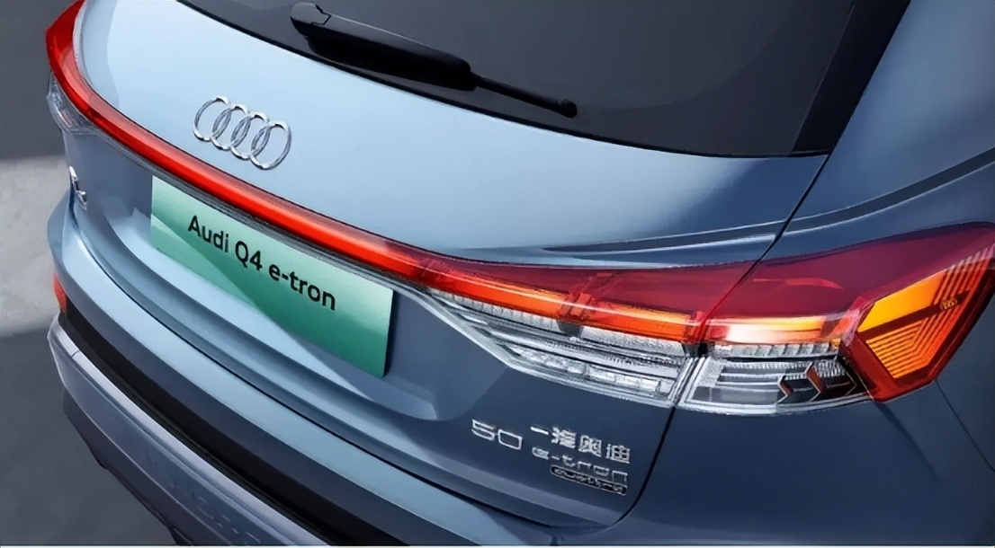 新2022奥迪q440e-tron电动suv,奥迪q4e-tron和q4etron轿跑