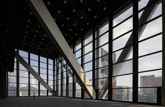 耗资16亿大疆全球总部天空之城,大疆总部“天空之城”即将建成