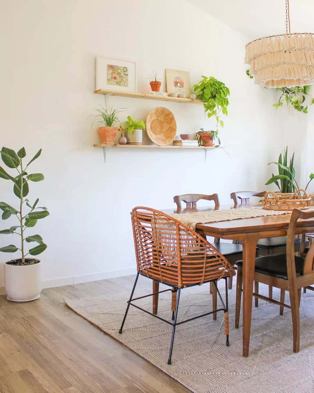 大户型轻奢餐桌椅搭配,今年最流行的餐桌椅组合