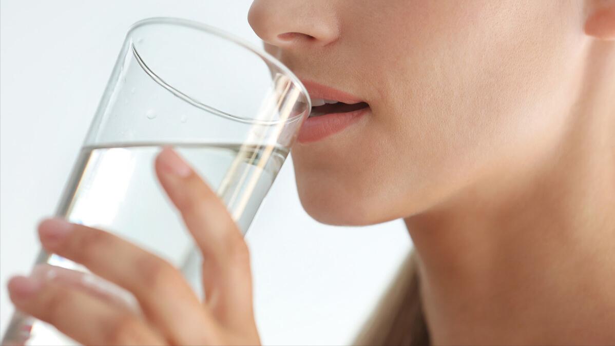 熬夜后感觉心脏累,熬夜之后的心脏疼可以恢复吗