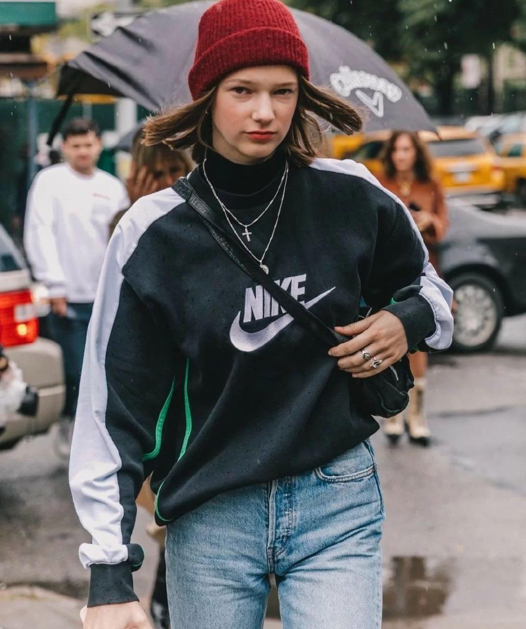 戴帽子女士好看时尚,戴帽子气质女人