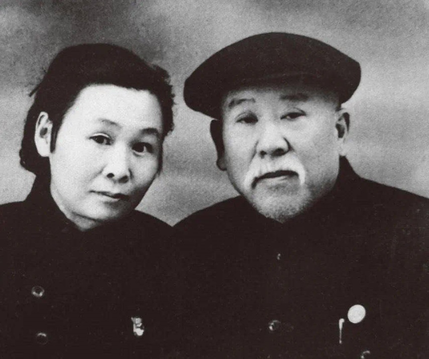 王定国最后一位老红军,老红军王定国老照片