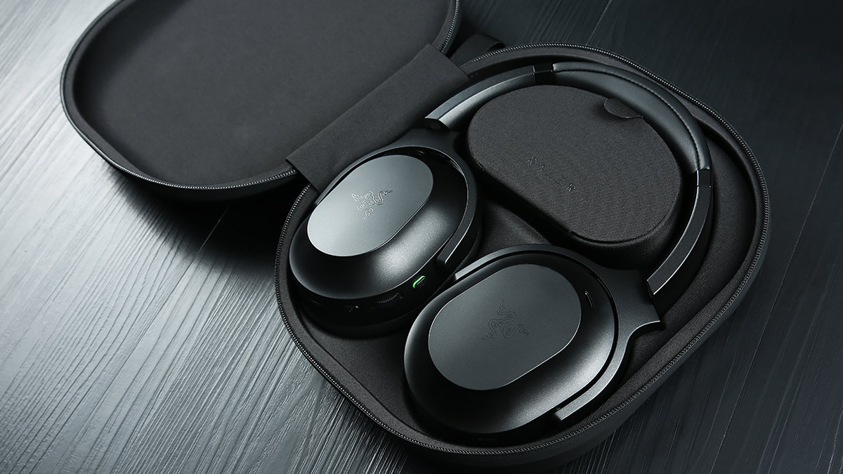 雷蛇头戴式耳机梭鱼专业版,雷蛇梭鱼耳机怎么连接电脑