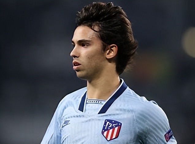 每日体坛转会,每日转会快报最新