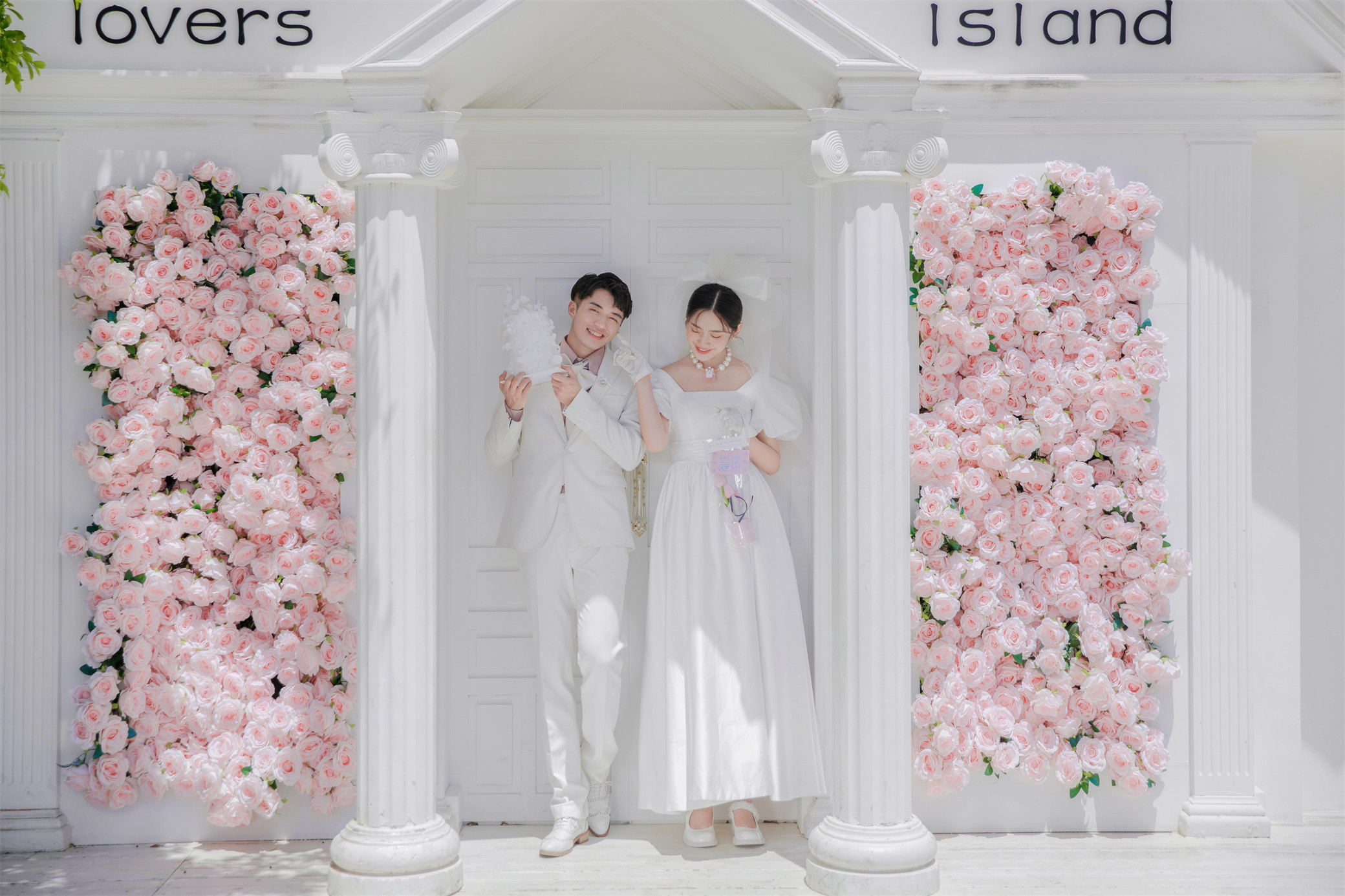 拍摄婚纱照最好的技巧,拍婚纱照姿势大全室外