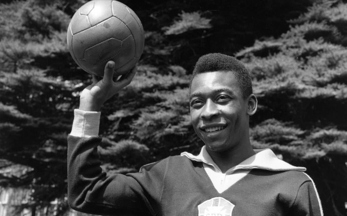 足坛最强右脚前锋,足球十大左脚射门高手