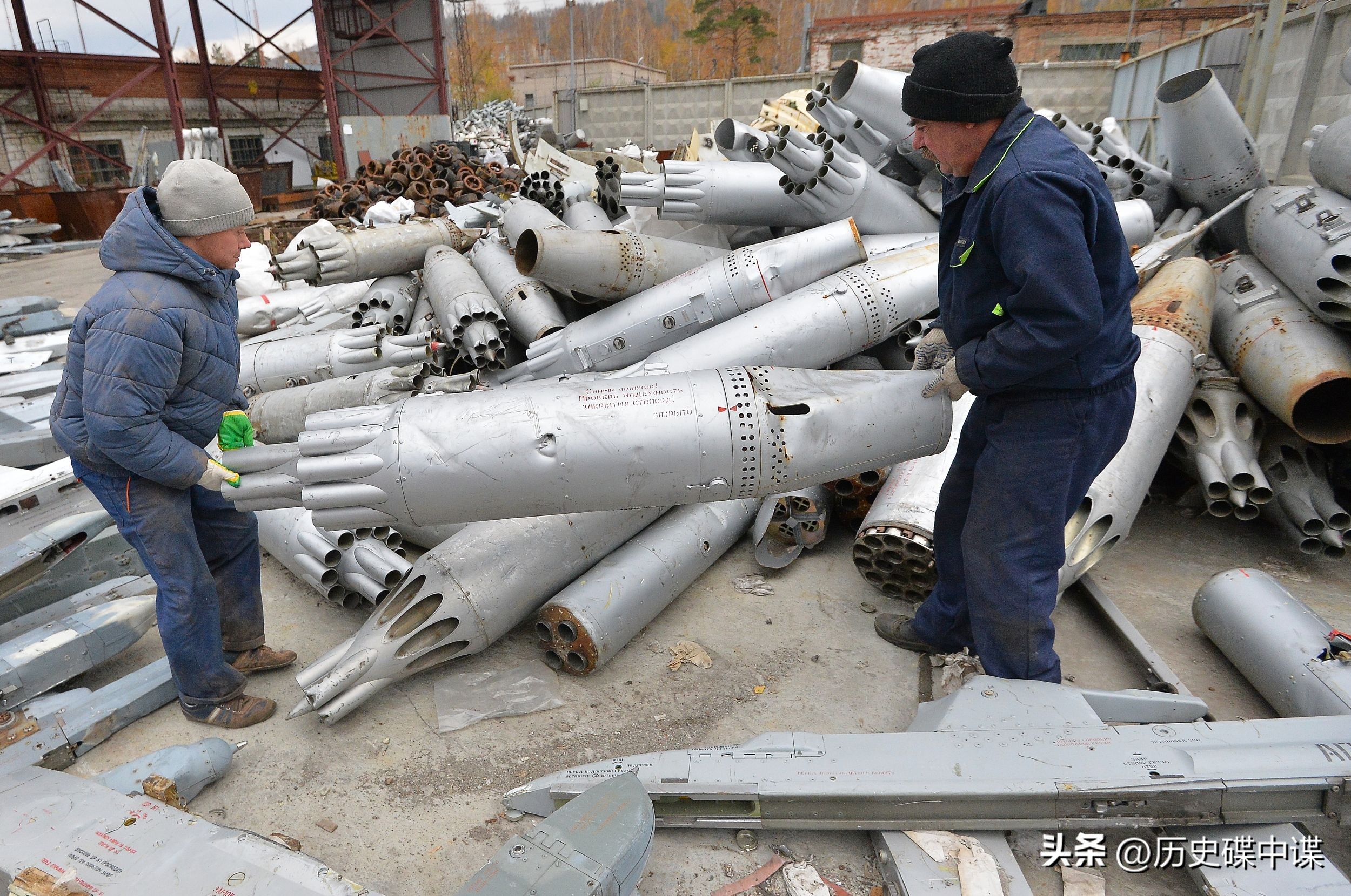 搅黄法国军售订单，还让俄罗斯赚了9亿，美国良心发现了？