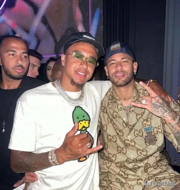 日本足球队打扫,日本足球队核心力量训练