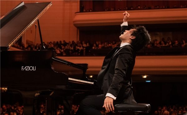 世界顶级钢琴品牌—FAZIOLI法奇奥里钢琴