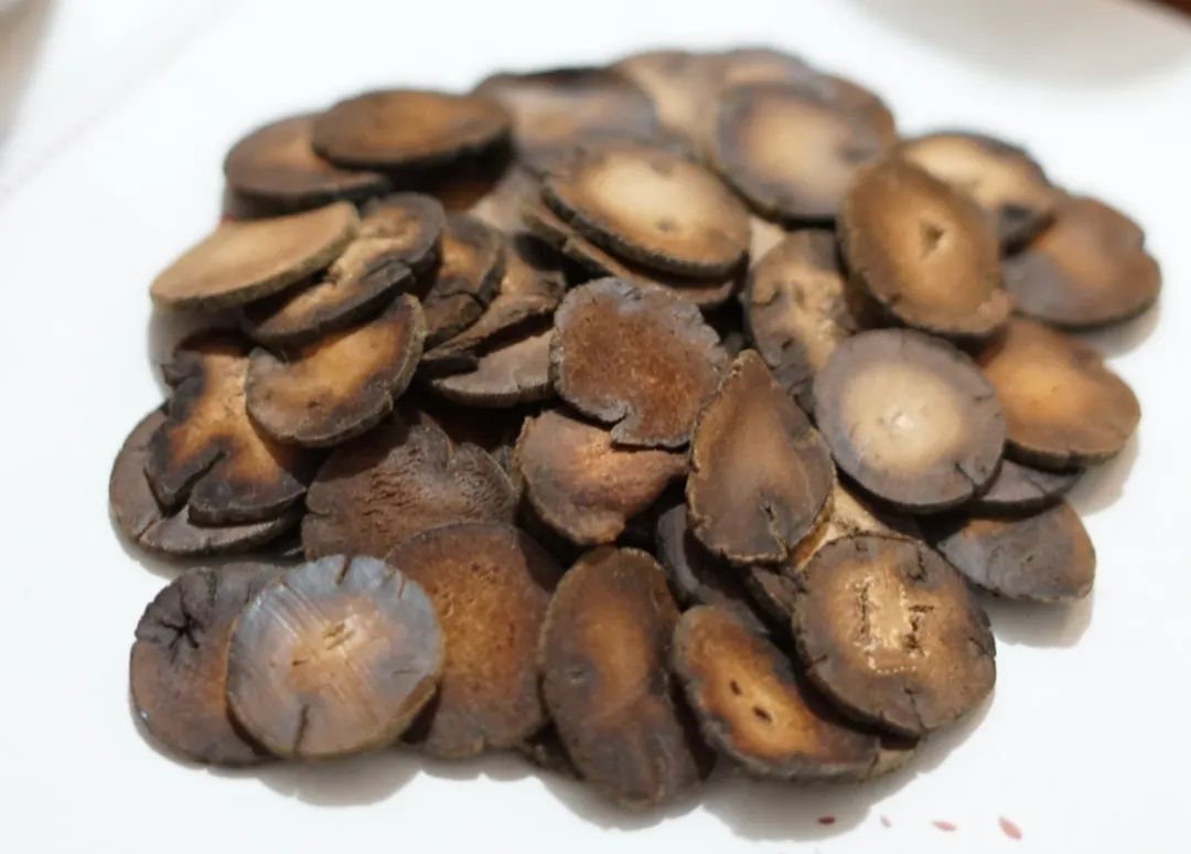 别一咳嗽就心慌！这一碗2步搞定，喝完喉咙都舒爽了