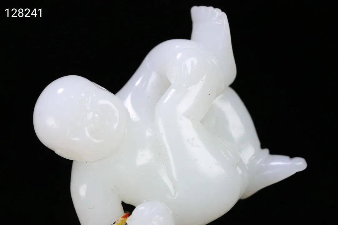 和田玉跪童子雕件图片,清和田玉寿桃童子雕件