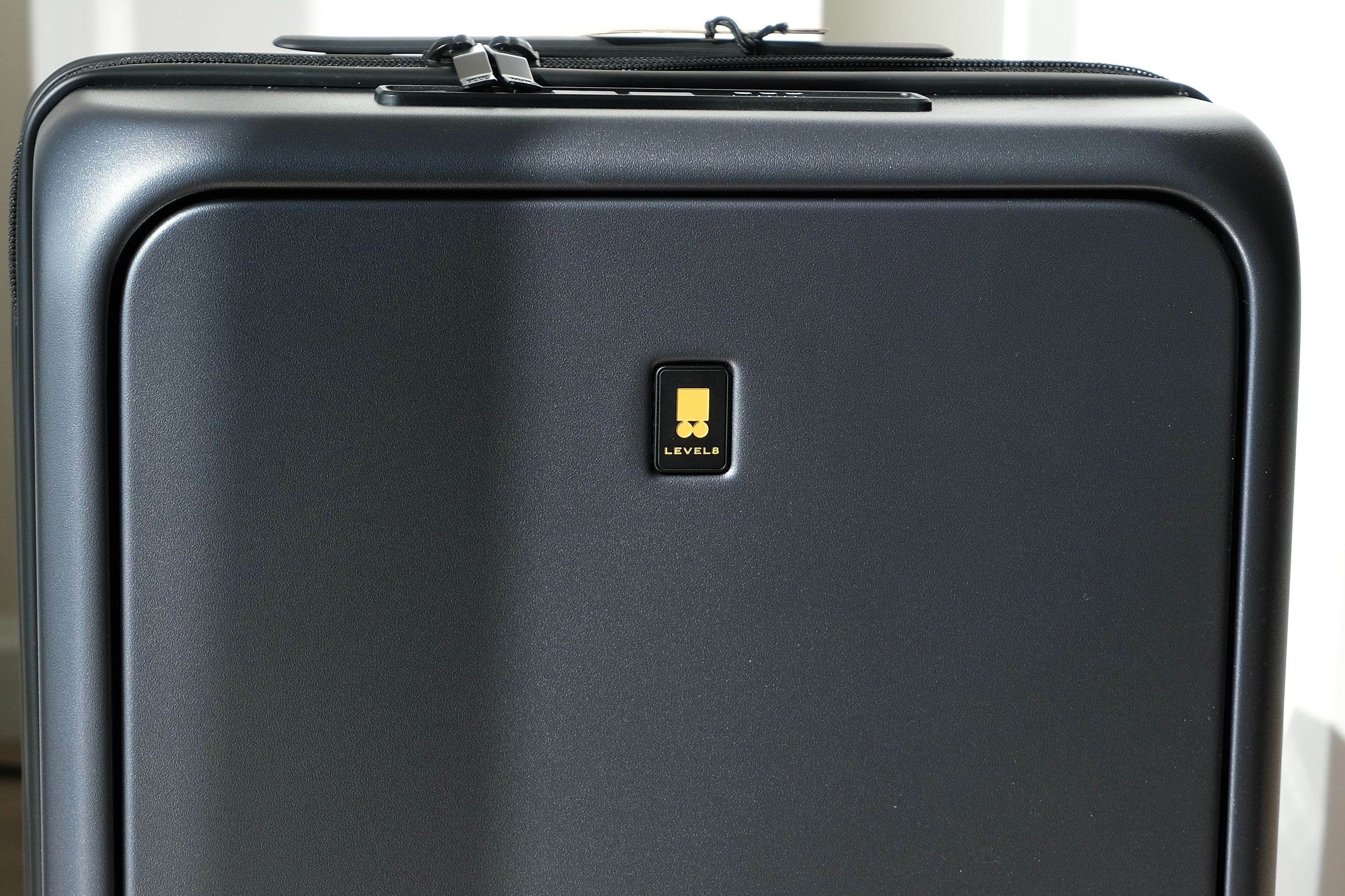 简约有范儿地平线8号行李箱,地平线八号行李箱推荐