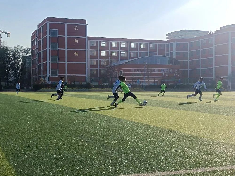 城阳十五中足球队,城阳十五中市长杯足球比赛