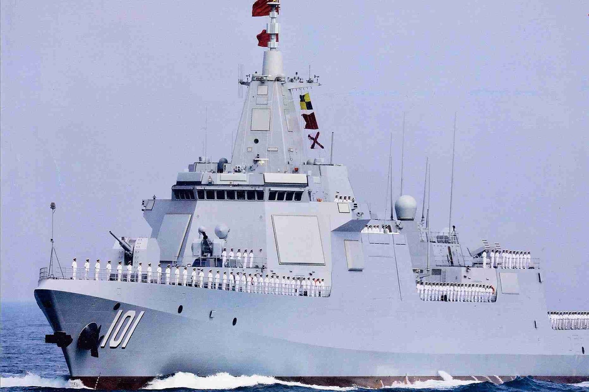 美媒中国055重驱或世界最强,美媒055