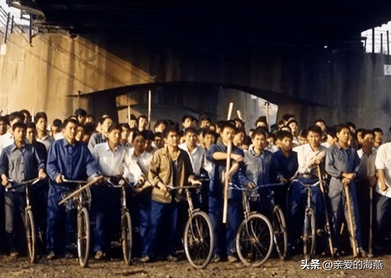 二八大杠哪个年代的,当年的二八大杠满满的回忆