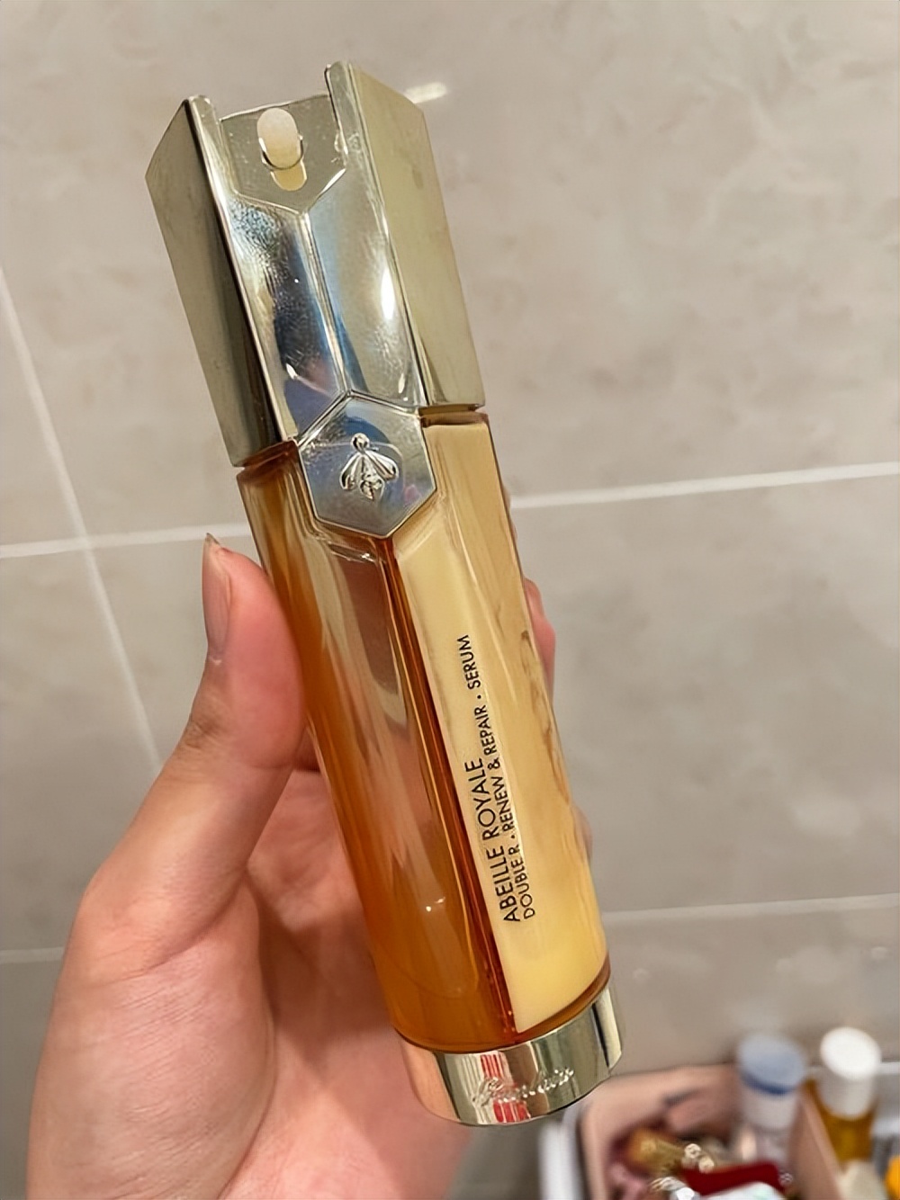 不建议用好几种精华吗,精华真的是越早用越好