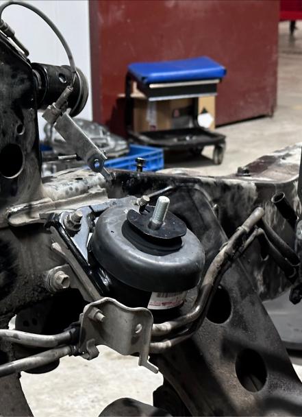 03年丰田霸道全车翻新多少钱,2004款丰田霸道拆车视频