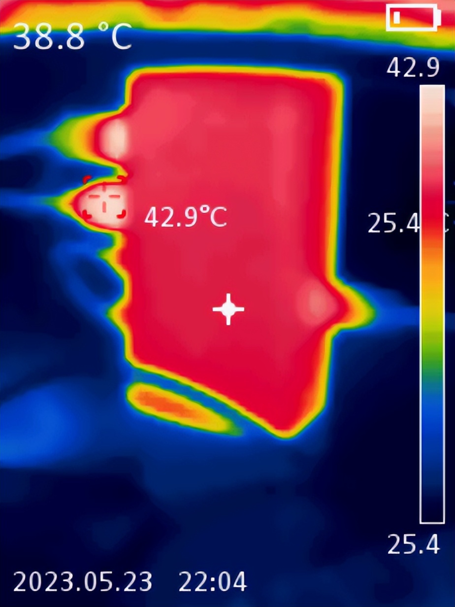 mac电脑怎么两个页面同时在屏幕上,mac建立多个窗口快速切屏