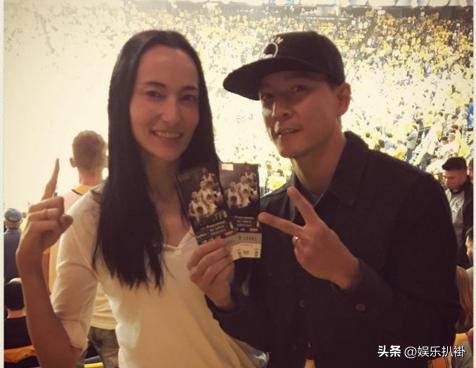 十大男星嫁富婆,娶富婆当老婆的4位男星