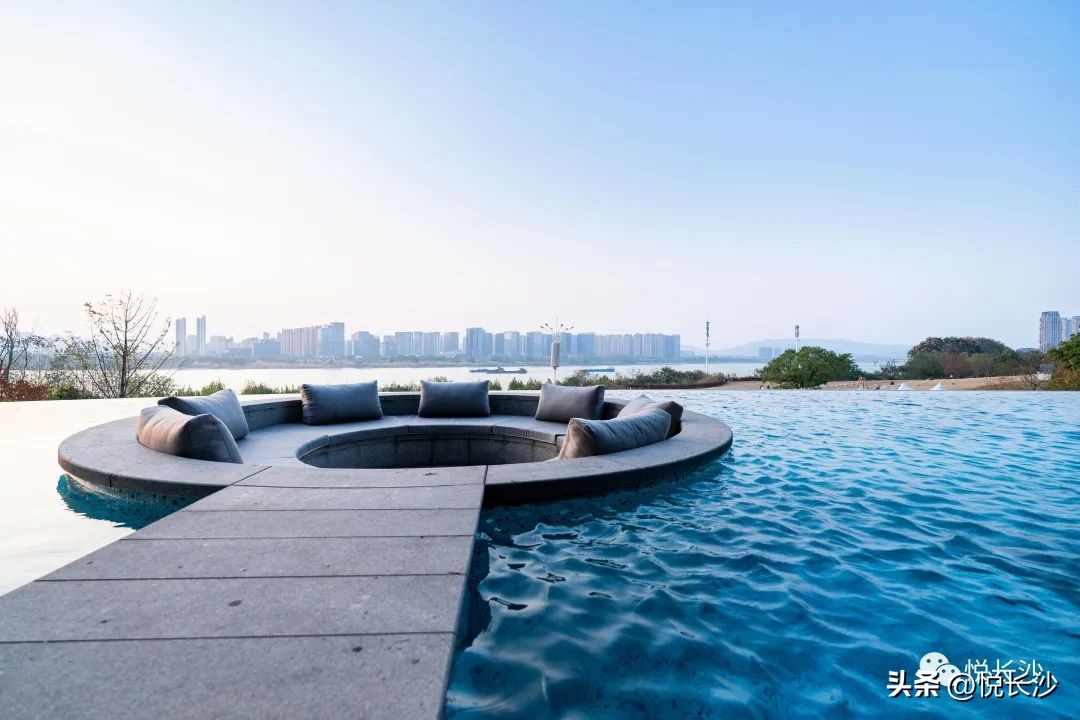 过千万的艺术酒店大平层卖成爆款，凭什么在这个宝藏豪宅里！