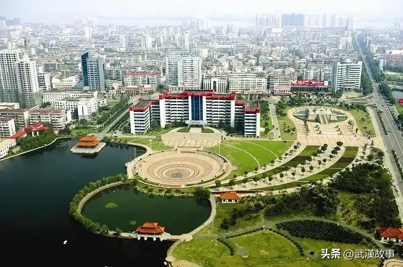 汉南区：托管十年，从“汉东”变成“汉强”的传奇故事