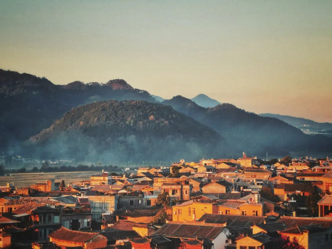 银杏谷泡温泉的地方,广东冬天赏银杏泡温泉