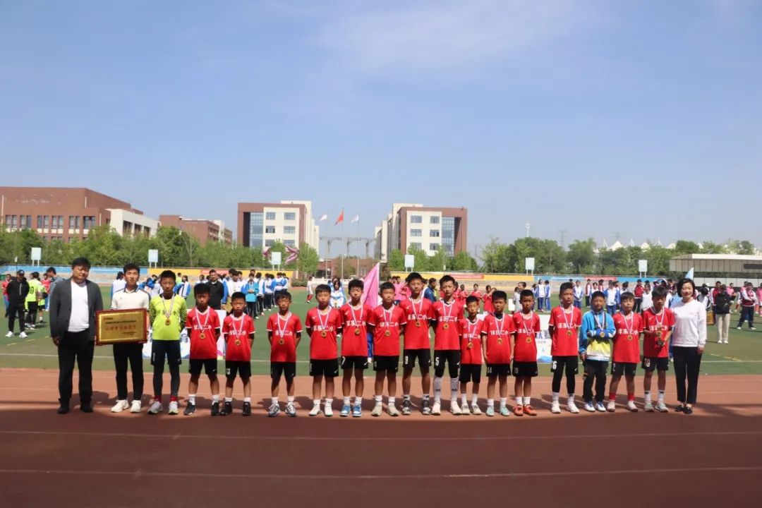 西咸新区足球联赛沣东第六小学,西咸新区第四届中小学生足球联赛