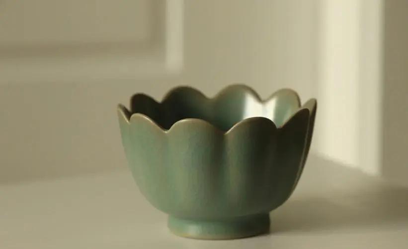 陶瓷山茶花,自然雅致的陶瓷