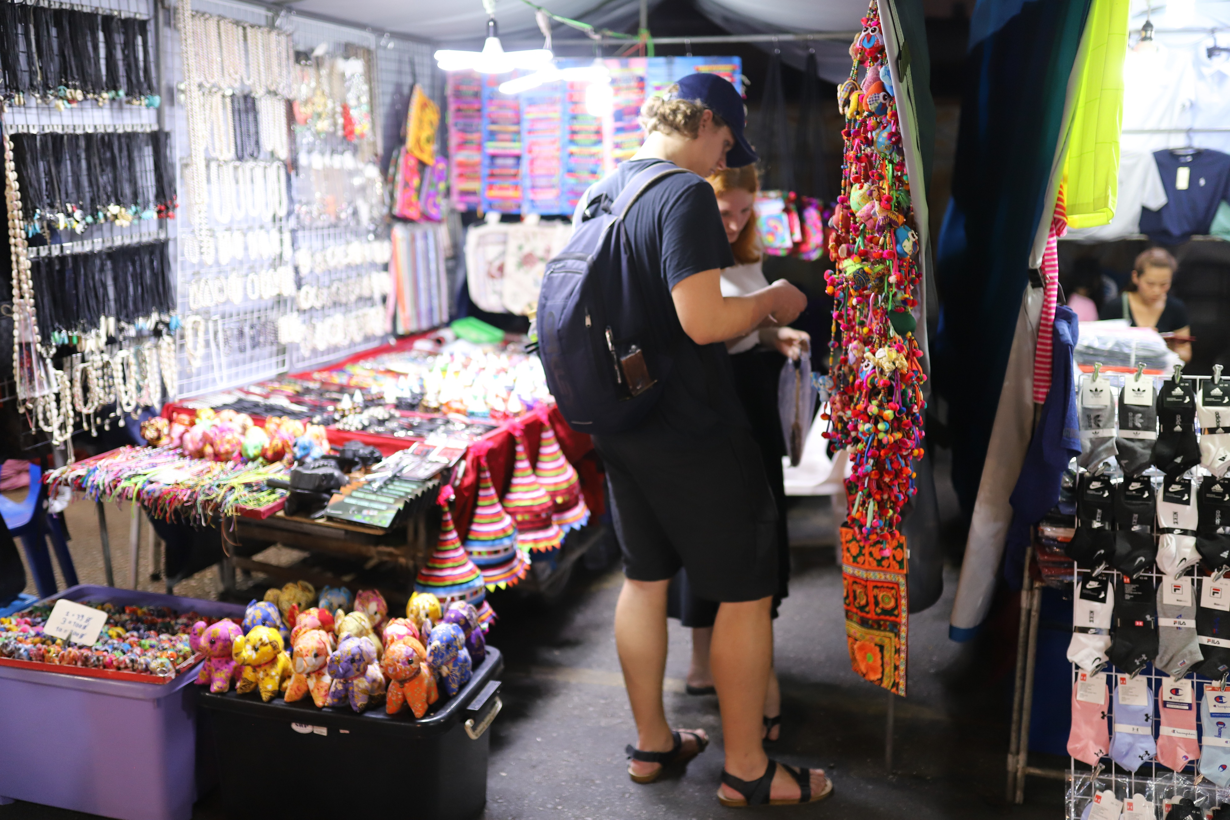 来泰国必去的网红夜市,去泰国玩的夜市叫什么名字