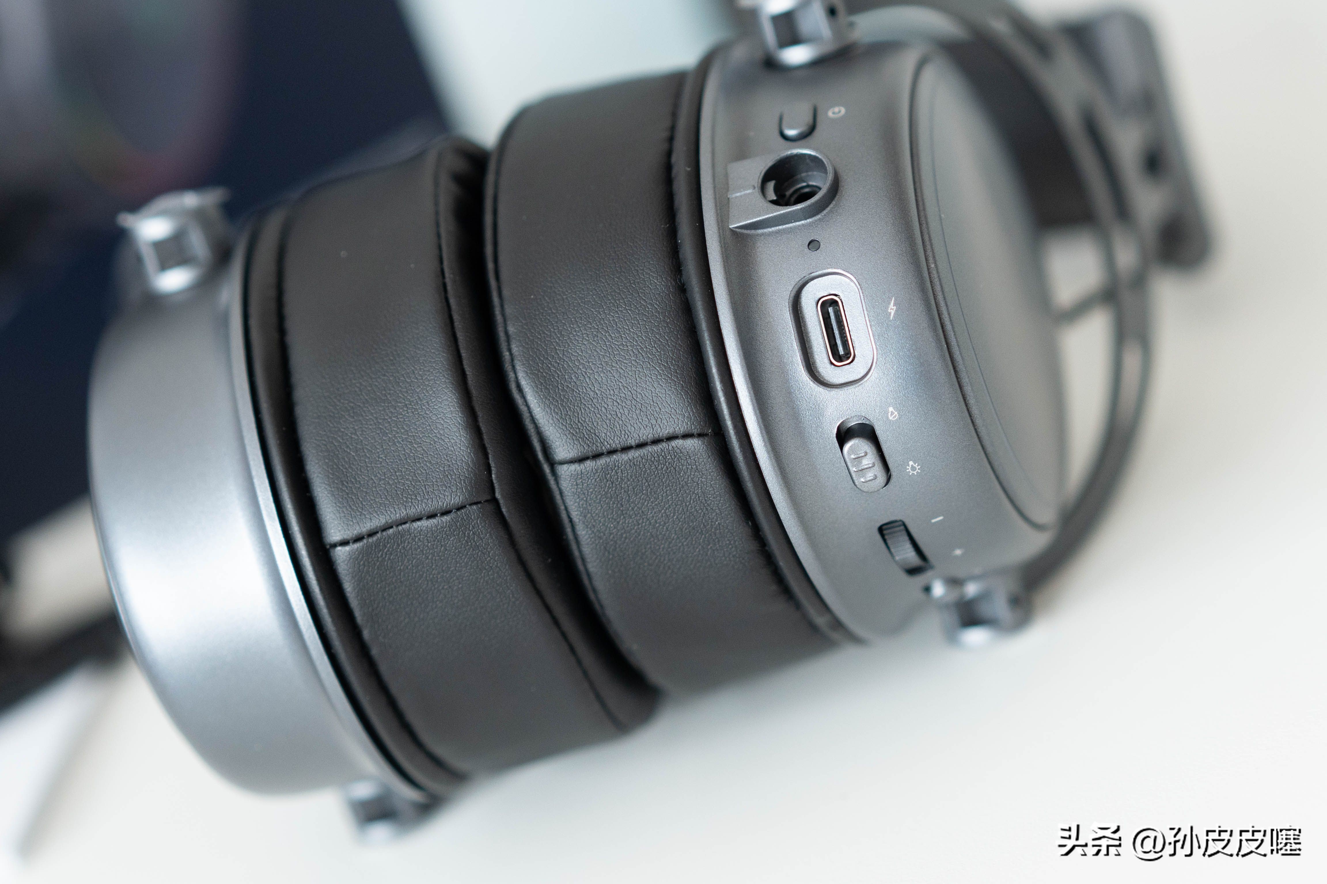 雷柏vh系列耳机哪个比较好,雷柏vh800