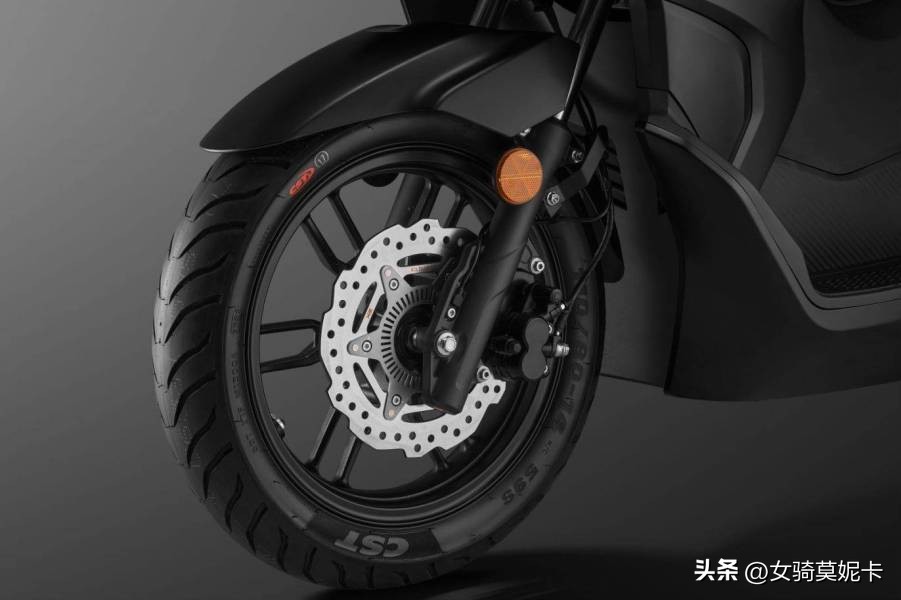 钱江鸿150售价16999,最强150踏板非他莫属