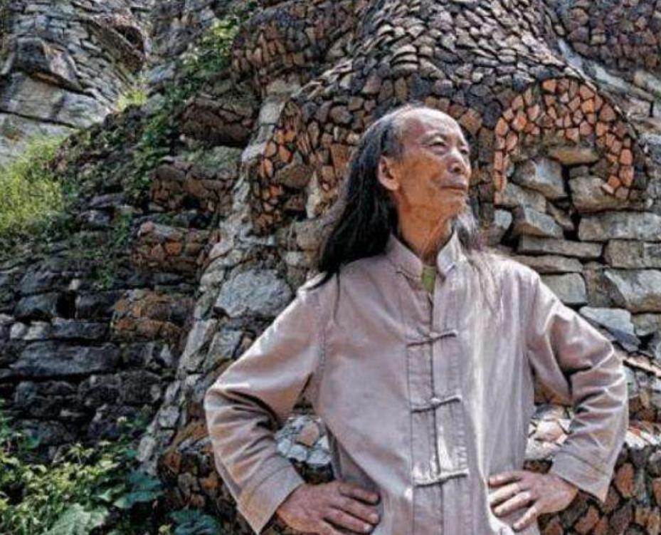 隐居深山的民间艺术家,艺术家隐居山野