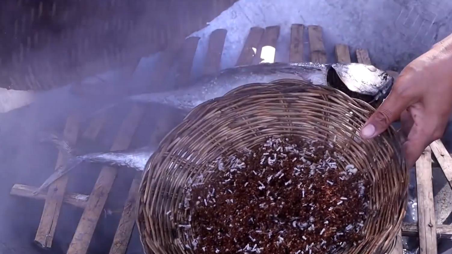 泰国蚂蚁大餐,泰国蚂蚁蛋的吃法