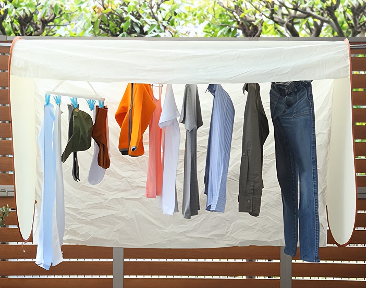 洗澡时掉头发是什么原因,洗澡时掉发严重是什么原因