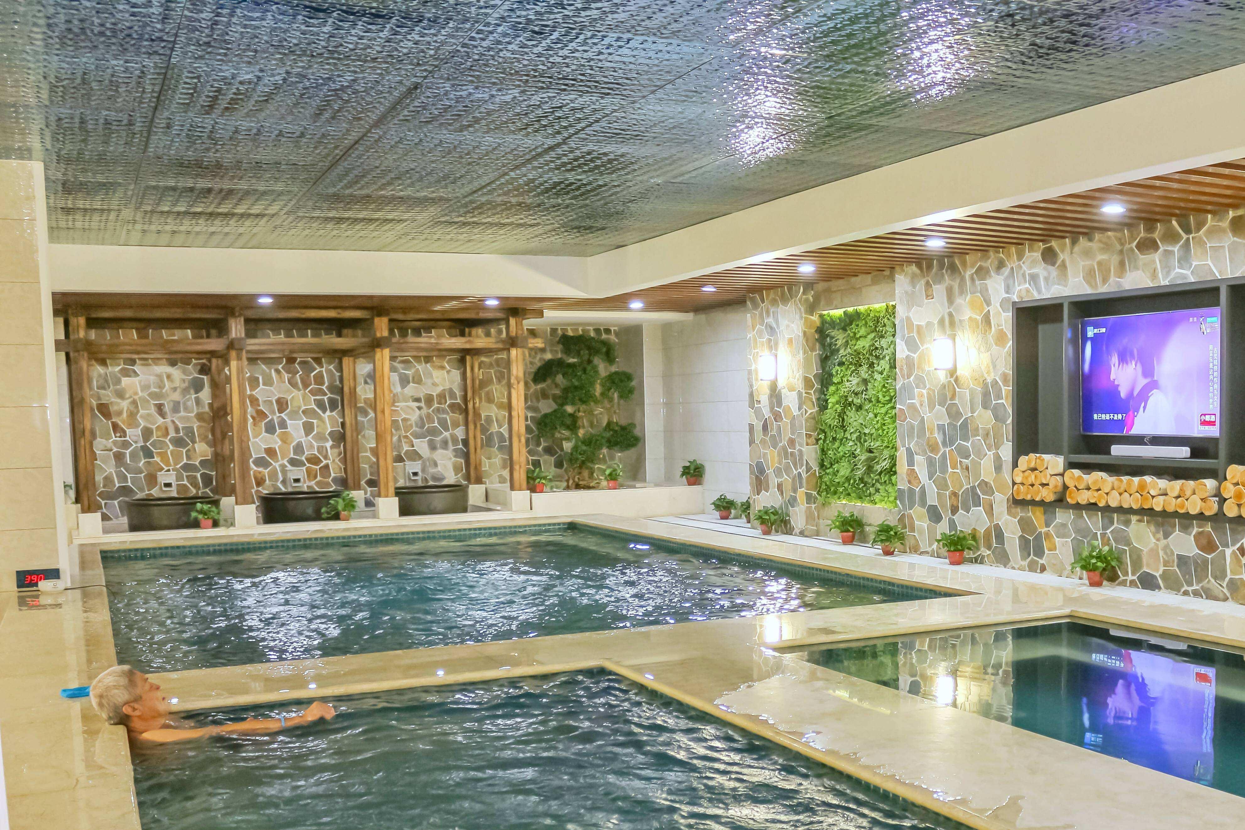 洗浴中心没人怎么办,洗浴中心为什么没人去了