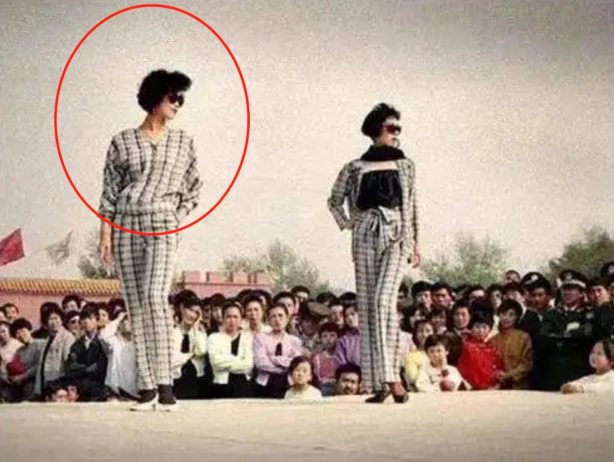 瞿颖年轻时的盛世美颜图文,初代瞿颖