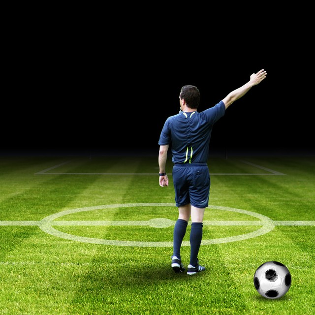 踩不倒的小强,踩不死的小强