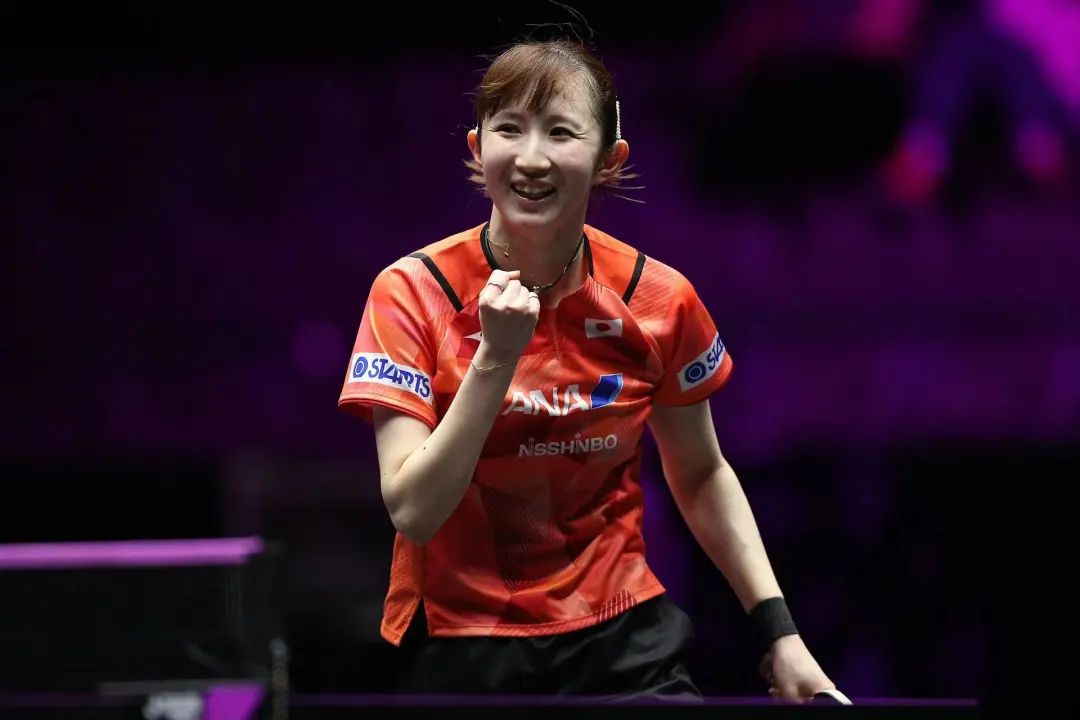 孙颖莎16分钟4比0横扫国乒,孙颖莎4:0击败伊藤重播