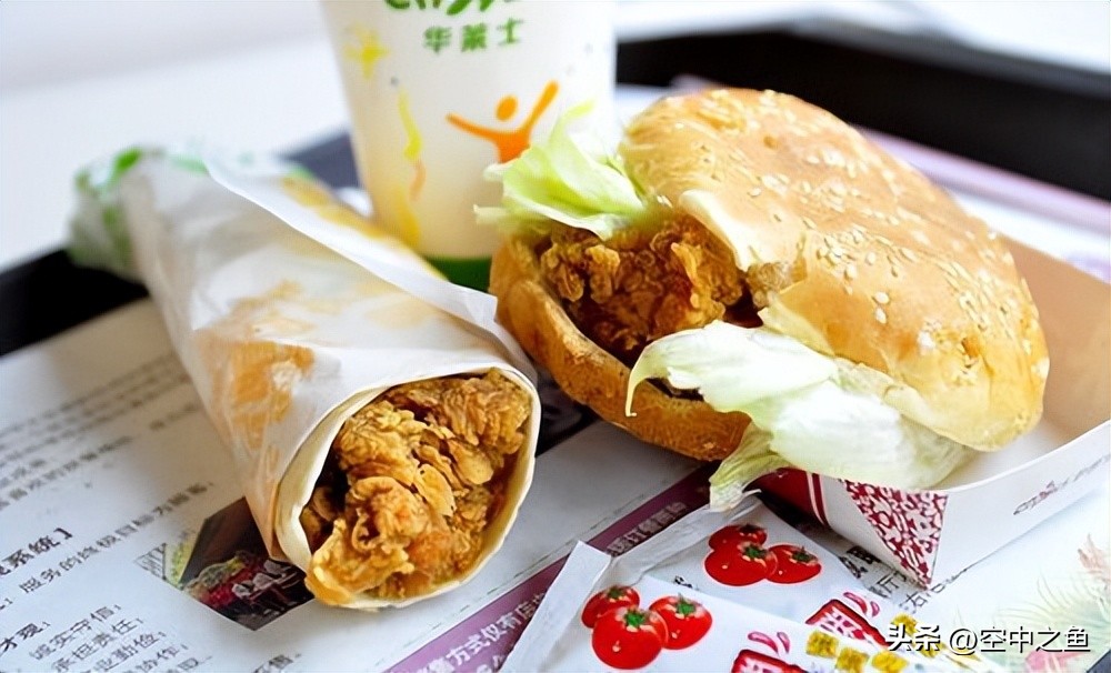 华莱士炸鸡汉堡加盟费用是多少，投资费用详解