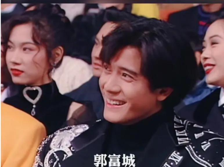 谁与争锋总决赛最后一局,谁与争锋到底花落谁家呢