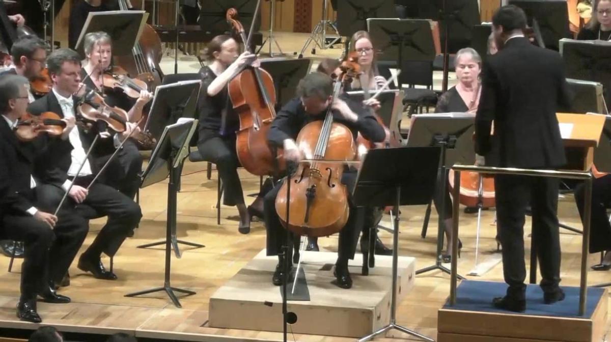 威德曼大提琴协奏曲《黑暗琴弦》的音色音响特征