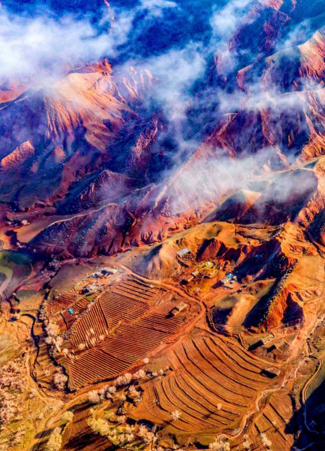 疆内新闻最新头条,今日疆煤最新资讯