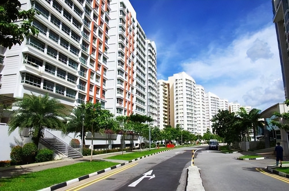 新加坡人人有房住吗,新加坡每个人都能住得起房吗